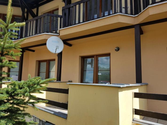 Apartmanovy Dom Magura 多纳瓦利 外观 照片